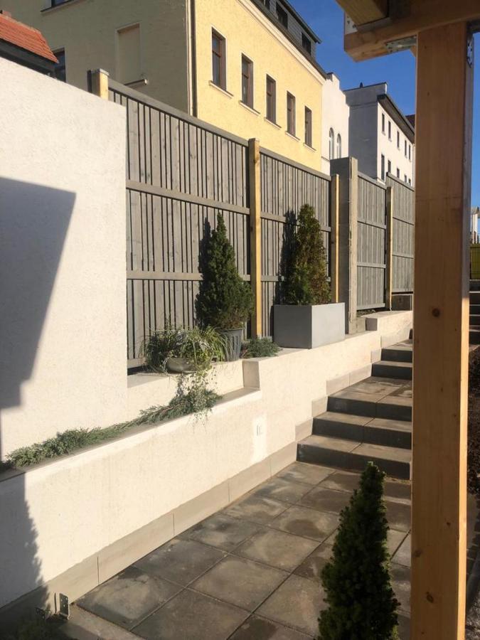 Gemuetliches Einfamilienhaus In Gera Mit 3 Schlafzimmern Mit Garten Und Parkplatz Exterior foto
